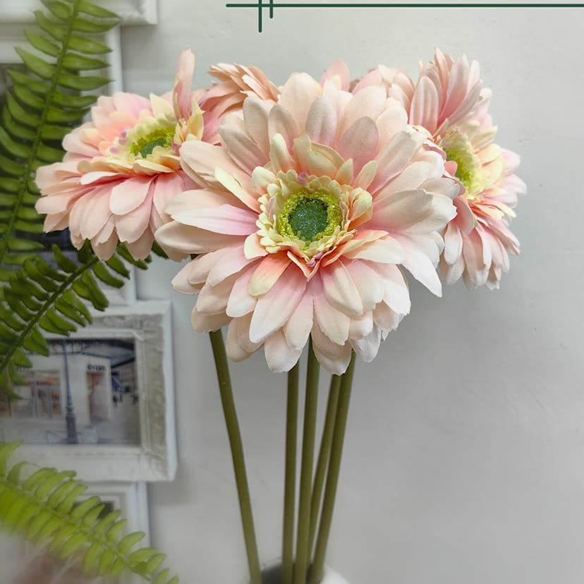 Искусственные цветы в Дзержинске | Цветок искусственный «Гербера», молочно-розовая, одиночный